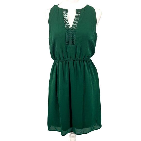 Hawthorn 41 Green Crochet-Detail Sleeveless Dress Sz M EUC Elastic Waist Spring - Picture 1 of 11
